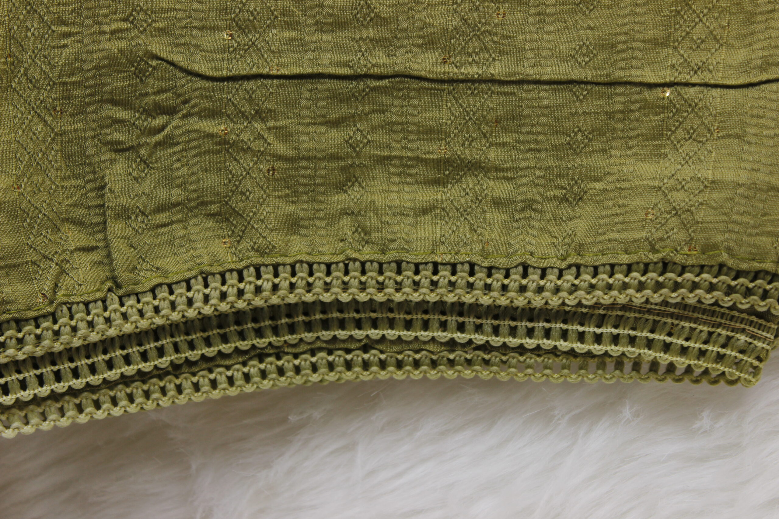 Parrot Silk Saree - Image 3